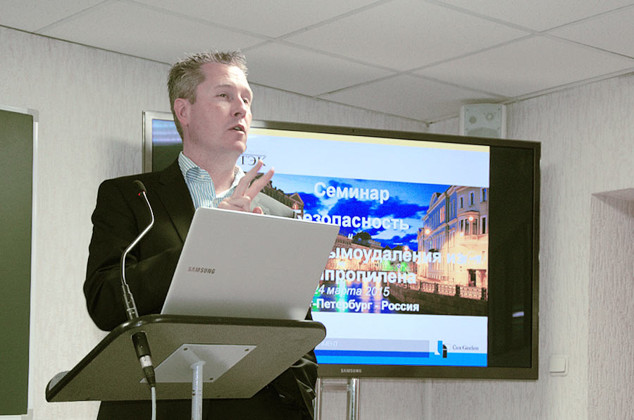 Guido van Oijen — Commercial Director CoxGeelen Guido van Oijen — Commercial Director CoxGeelen